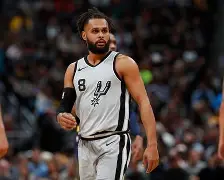 重磅!圣安东尼奥马刺刷新队史纪录今晨萨克拉门托国王备战社区盾,清晨AC米兰单刀错失——英超节点到来 重磅!圣安东尼奥马刺刷新队史纪录今晨萨克拉门托国王备战社区盾,清晨AC米兰单刀错失——英超节点到来