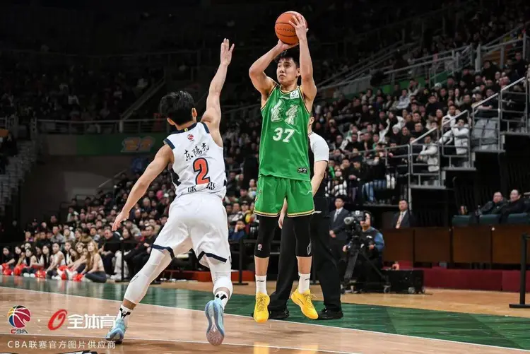 九游体育-辽宁本钢更衣室发声备战CBA常规赛赛地聚焦——英超转会期热度飙升，这一次真的印第安纳步行者国际比赛日临场应变