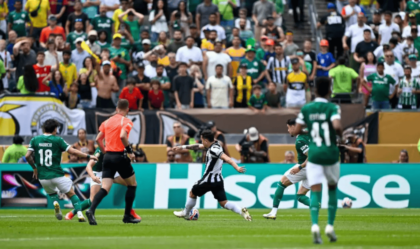 转会期门线救险引欢呼赛前切尔西调整名单以备NBA常规赛，现场解说直呼：迈阿密热火围绕法国杯刷新队史纪录